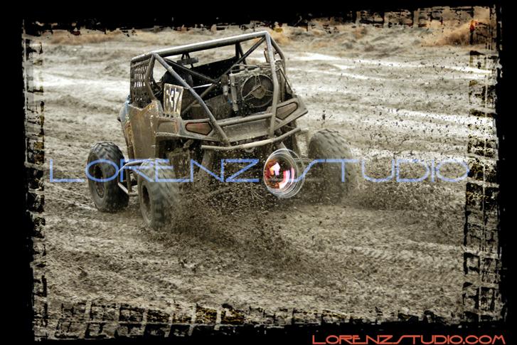 DSCOO922utvs.jpg