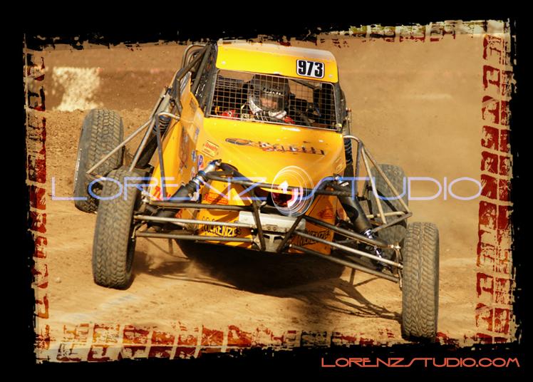 DSC07985_bordered.jpg